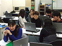 ビジネスマナーを学ぶ